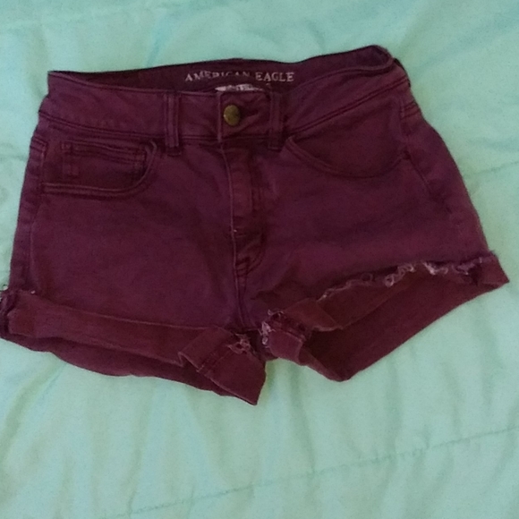 Burgundy American eagle super stretch shorts - Picture 1 of 2